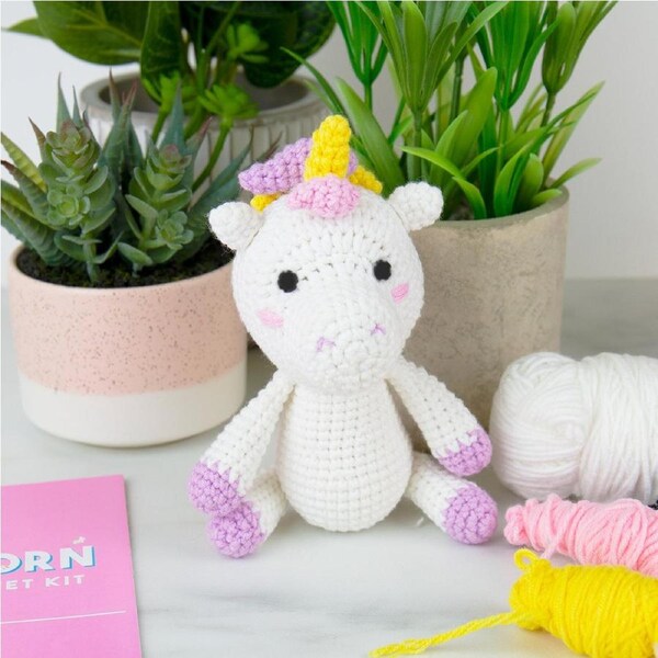 Unicorn DIY Crochet Kit