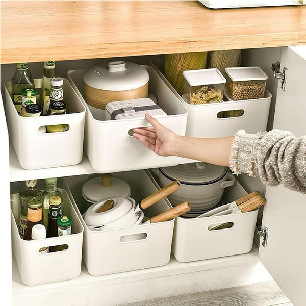 Plastic Storage Bins Set of 6 Boxes 4 Lids