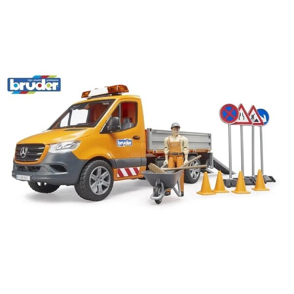 Bruder 1/16 Mercedes G3 Sprinter Municipal with Driver, Lights and Sound