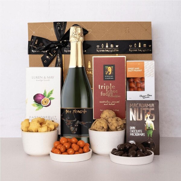 Bubbles & Bites Hamper