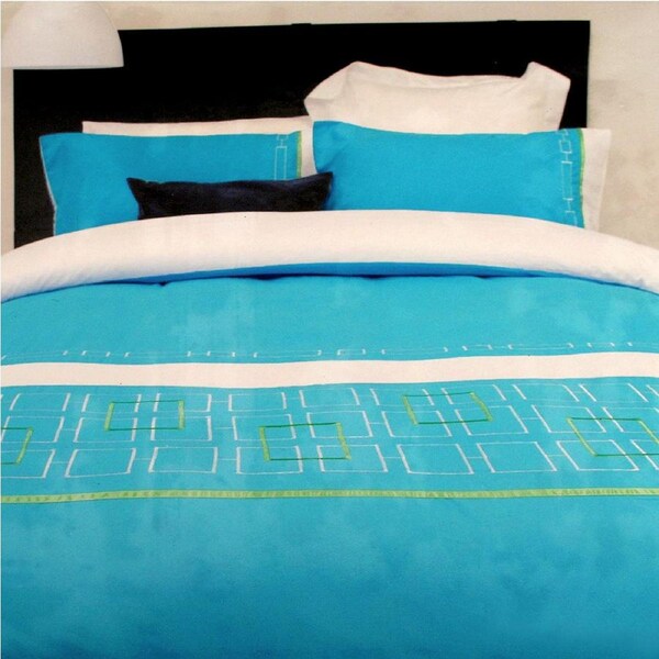 Venus Aqua Polyester Embroidered Quilt Cover Set Queen