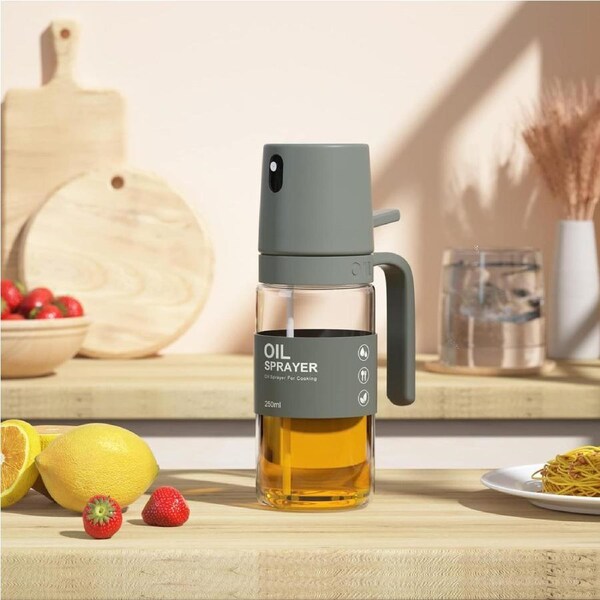 Oil Sprayer for Cooking 250ml Kitchen Gadgets