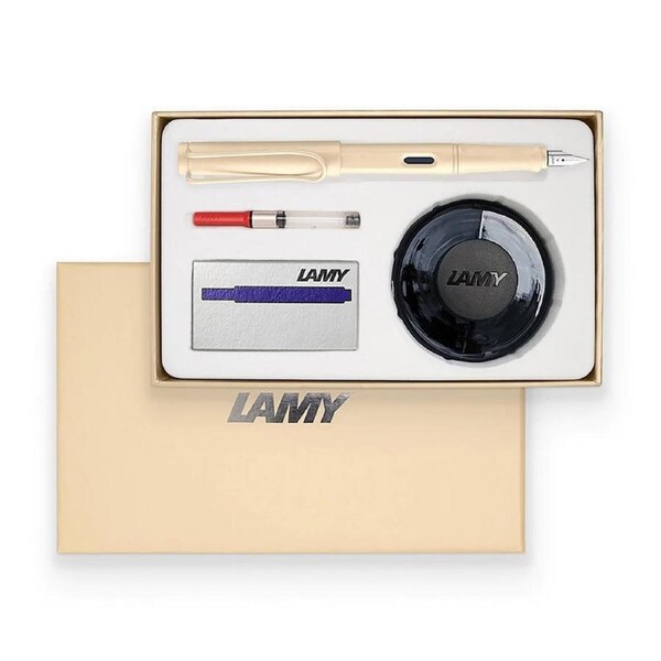 LAMY Safari Cozy Fountain Pen Gift Pack - Fine - Cream