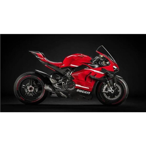 Tamiya 1/12 Ducati Superleggera V4 Plastic Model Kit 14140