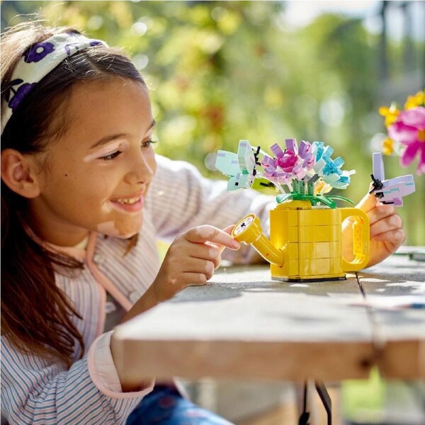 LEGO Creator Flowers In Watering Can (31149)
