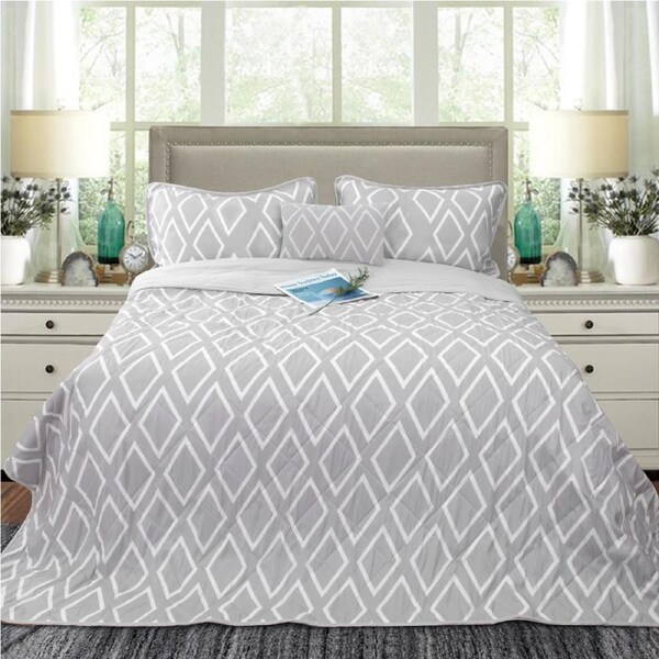 Ramesses Alena 4 Pieces Reversible Ultrasonic And Embossed Micro Flannel Comforter Set Queen / Charcoal