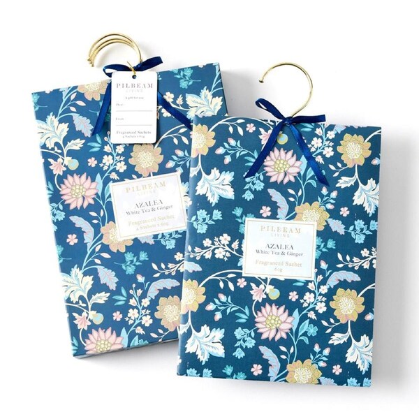 4pc Pilbeam Living Azalea 60g Hanging Sachets Set White Tea & Ginger Scented
