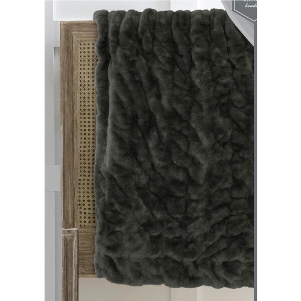 ARDOR BOUDOIR "Clayton" FAUX FUR THROW