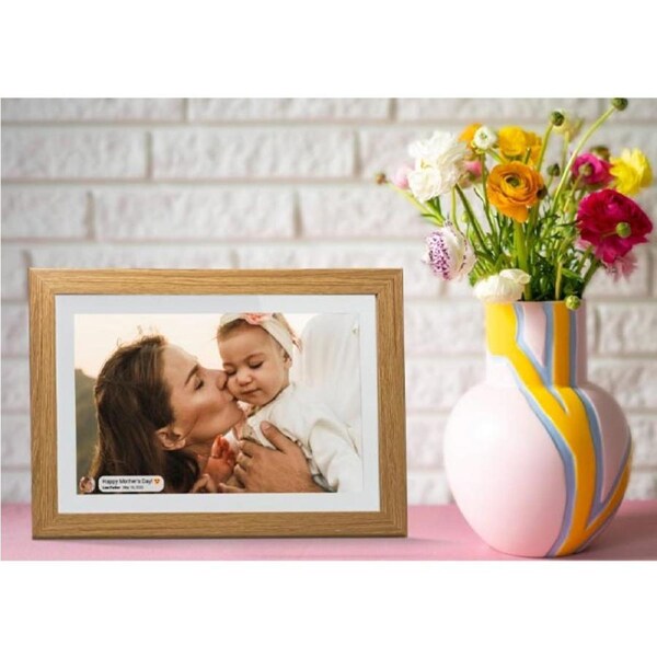 Frameo 15.6-inch Smart Photo Frame - White Oak
