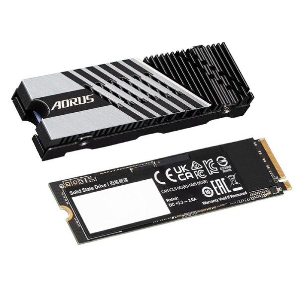 Gigabyte AORUS Gen4 7300 M2 SSD 2TB PCI-Express 4.0 x4, NVMe 1.4, Sequential Read ~7300 MB/s, Sequential Write ~6850 MB/s