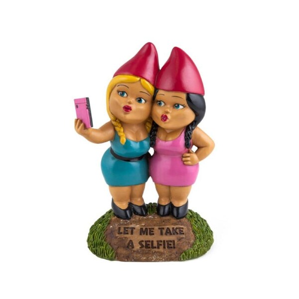 BigMouth Inc. 23cm The Selfie Sisters Garden Gnome Ornament Outdoor Statue Decor