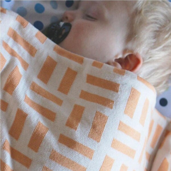 Branberry Bricks Baby Cot Blanket Orange/White
