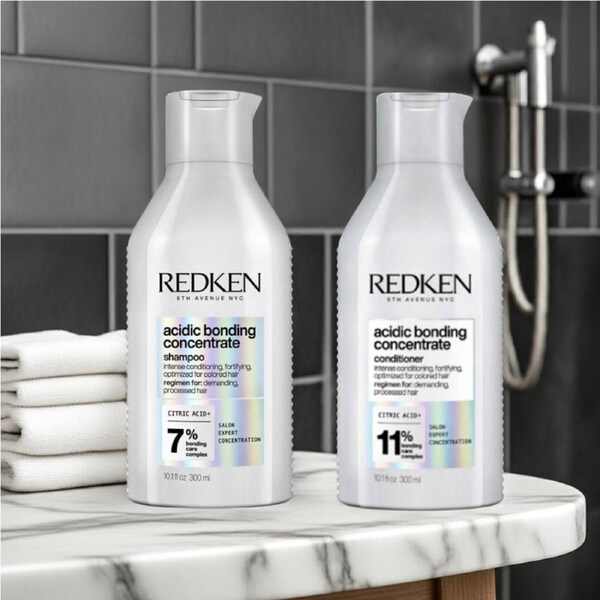 Redken Acidic Bonding Concentrate Shampoo & Conditioner 300ml DUO