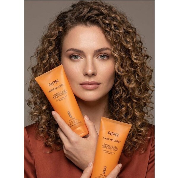RPR Make Me Curly Duo Defines Holds & Conditions for Frizz Free Curls