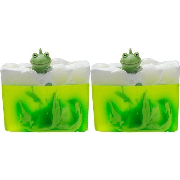 2PK Bomb Cosmetics It's Not Easy Being Green Scented Bath Soap Slice Bar w/ Toy