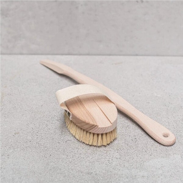 Beechwood Bath Brush - Keller Bursten
