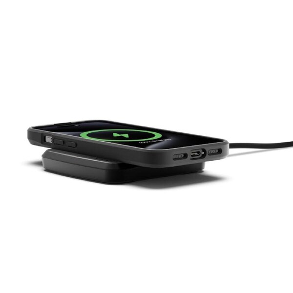Cygnett ChargeBase 15W Wireless Phone Charger Black Compact, Slim, Raised [CY4652PPWIR]