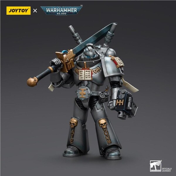 Warhammer Collectibles: 1/18 Scale Grey Knights Interceptor Squad Interceptor with Storm Bolter