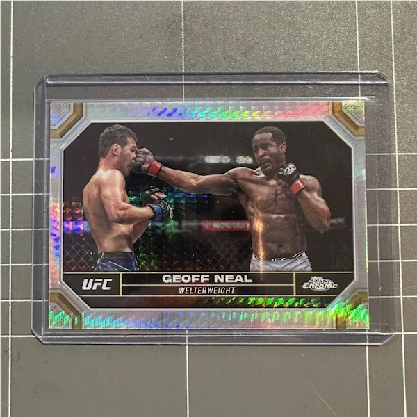 2024 TOPPS CHROME UFC - GEOFF NEAL #67 SILVER HYPER SP