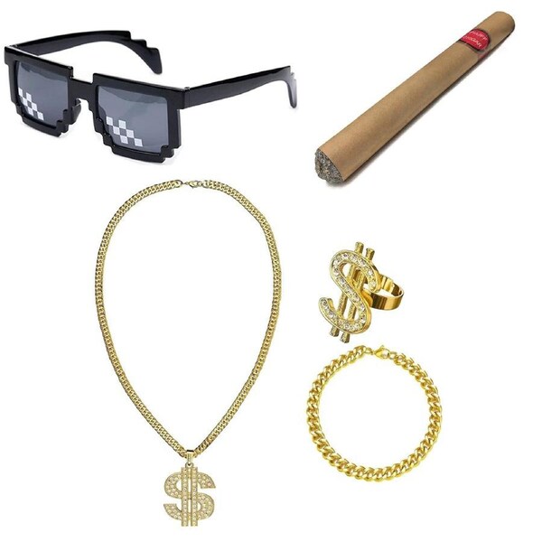 Dollar Medallion Cigar Glasses Accessory Set