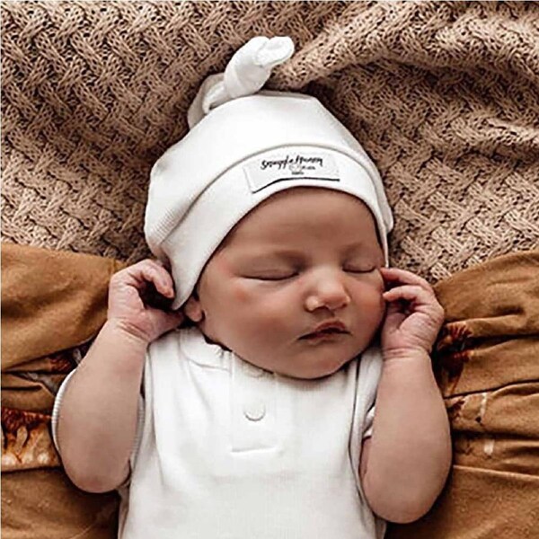 Snuggle Hunny Milk Ribbed Organic Knotted Beanie