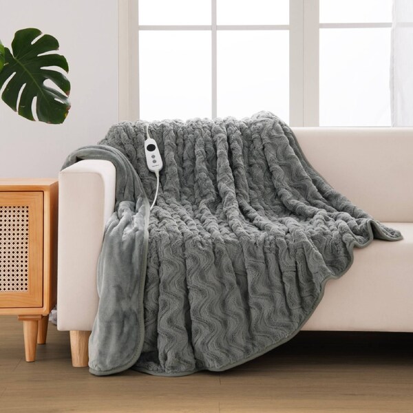 Dreamaker Felix 500gsm Faux Fur Heated Throw Extra Large Silver Grey 180 x 200cm