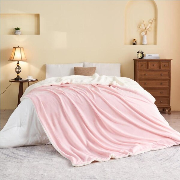 LINENOVA Sherpa Flannelette Fleece Throw Blanket Soft Warm Blanket - Pink