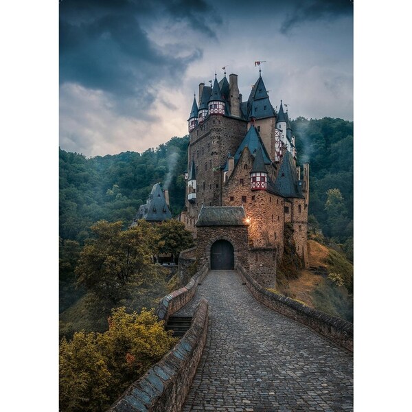 1000pc Ravensburger Eltz Castle Family/Teens Jigsaw Puzzle Game/Toy 70x50cm