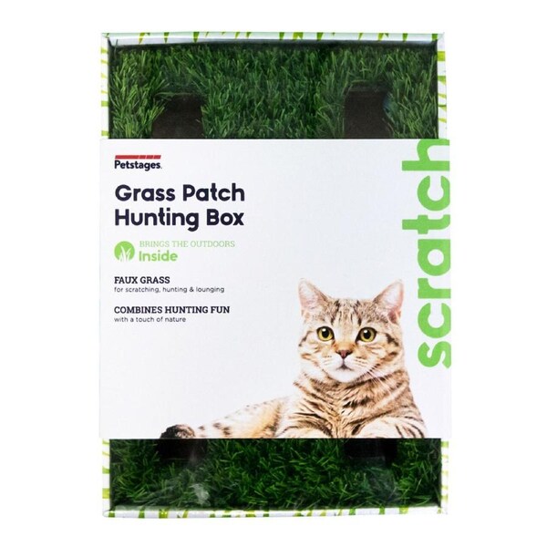 Petstages Grass Patch Hunting Box Interactive Cat Toy with Faux Grass