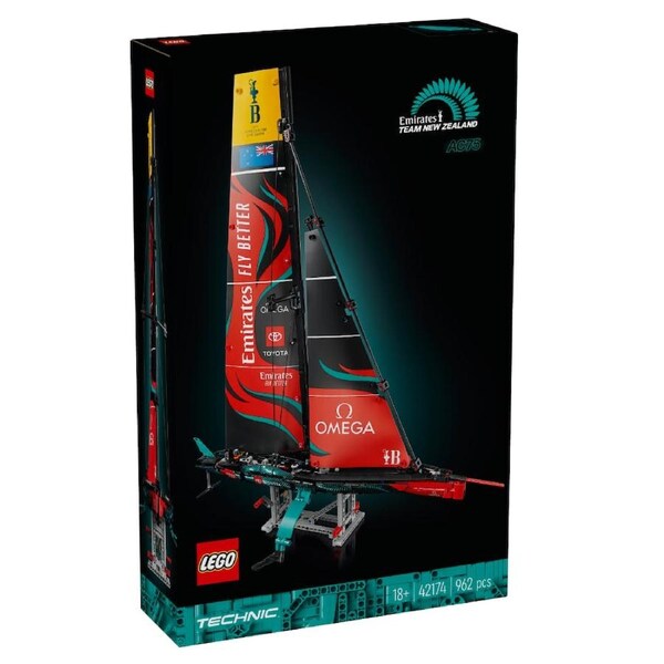 LEGO Technic Emirates Team New Zealand AC75 Yacht (42174)