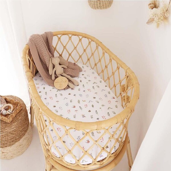 Snuggle Hunny Garden Friends Organic Bassinet Sheet / Change Pad Cover