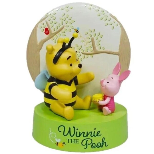 Disney Showcase - Pooh & Piglet Light Up Scene