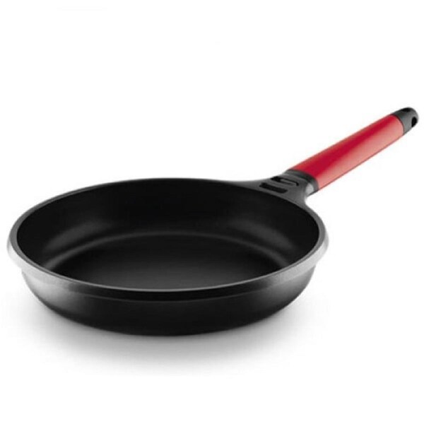 Castey Classic Cast Aluminium 16cm Frypan in Black with Red Handle