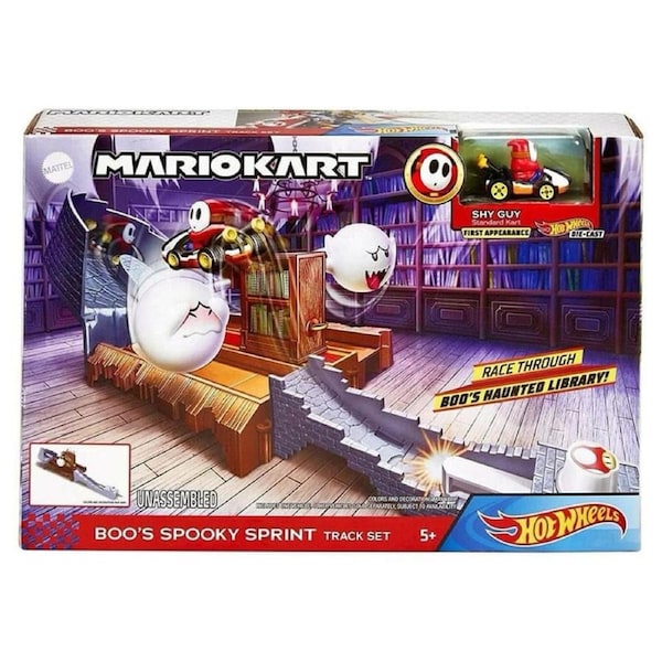 Hot Wheels Mario Kart Boo's Spooky Sprint Track Set
