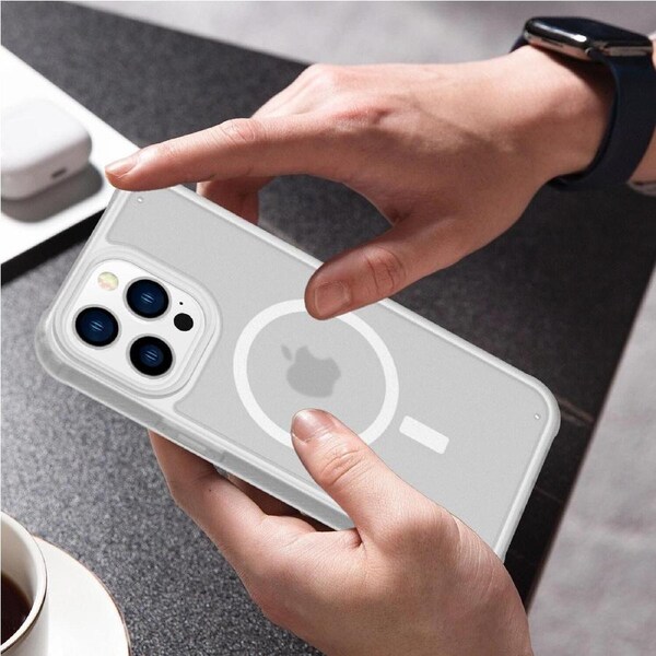 IPhone 14 Pro Case,Compatible With MagSafe,Military-Grade Protective Case,Scratch-Resistant Back Cover-Clear