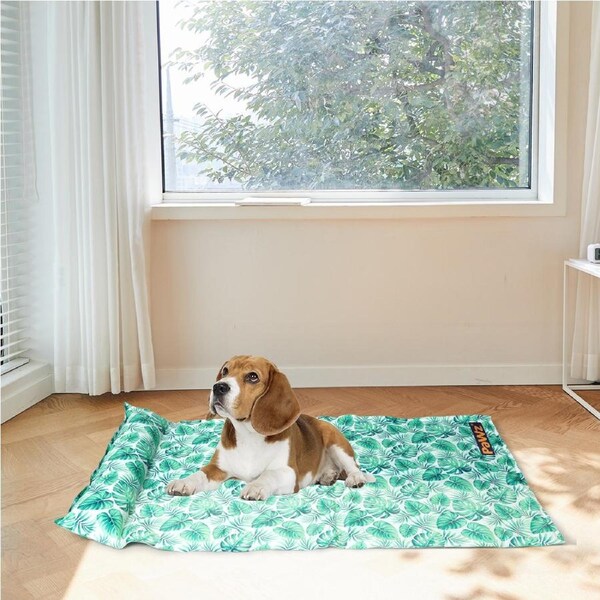 Pawz Pet Cooling Mat Dog Cat Gel Non-Toxic Bed Pillow Sofa Self-cool Summer Pad Green / M(105cm x 60cm x 10cm)