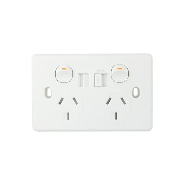 Trader Puma PUPPUSB2GACVP - Vandal Proof Double USB GPO Type A & C - White