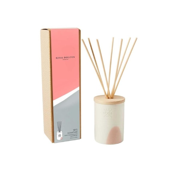 Royal Doulton Reed Diffuser 200mL Signature Blush Magnolia & Musk FGRDS102