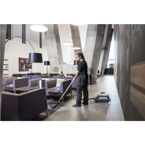 Nilfisk VP600 Commercial Vacuum with HEPA H13 Filter (107412039)