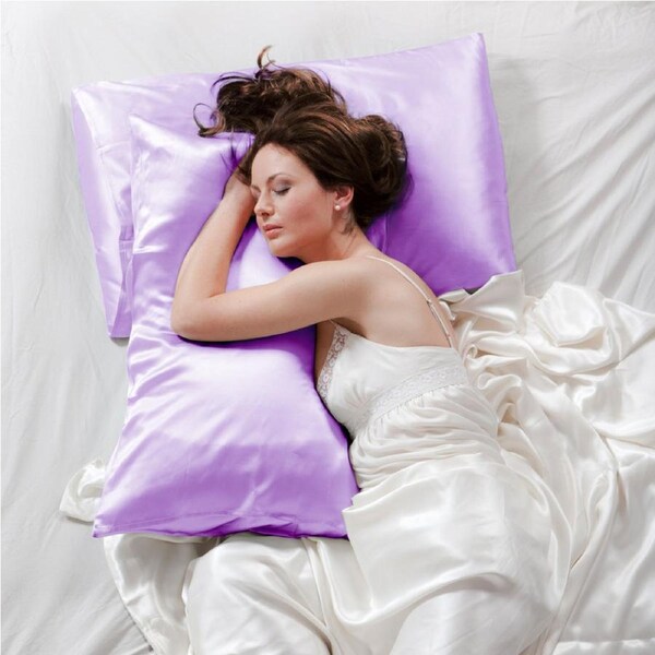 LINENOVA 2Pcs Silk Satin Pillowcases Standard Size 48x74cm - Lavender