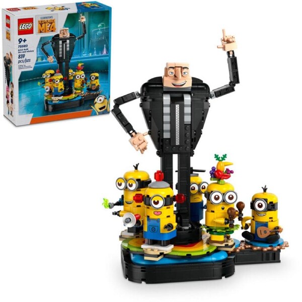 LEGO 75582 - Despicable Me Brick-Built Gru and Minions