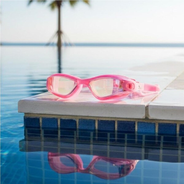 aquaSTRADIA "EP-1000RG-PINK" Performance Swim Goggles: Stand Out!