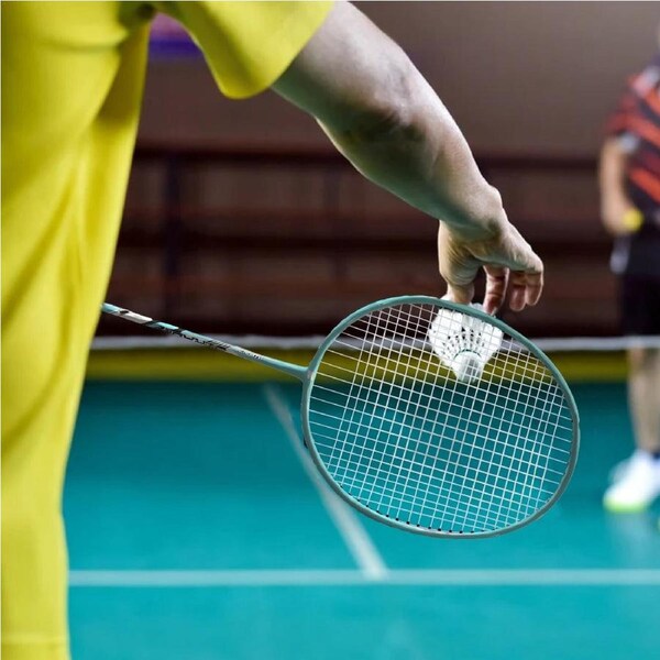 STRADIA "UNITY SET" Badminton Set (2 Racquets + Plastic Shuttlecocks): Unite for Victory!