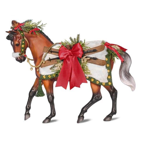Breyer Horses Apres Ski 2024 Christmas Horse Traditional 1:9 Scale Horse Figure 700127