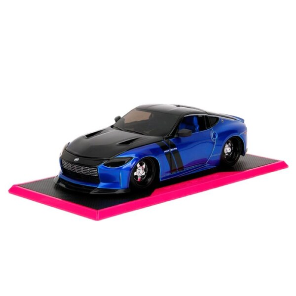 Jada 1:24 Scale Pink Slips 2023 Nissan Z Diecast Vehicle Model