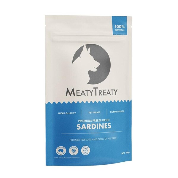 Meaty Treaty Premium Freeze Dried Cats & Dogs Treat Whole Sardines 100g