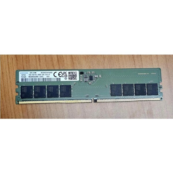 OEM 16GB (1x16GB) DDR5 UDIMM 4800MHz CL40 1.1V Desktop PC Memory RAM 1yr wty (not Crucial)