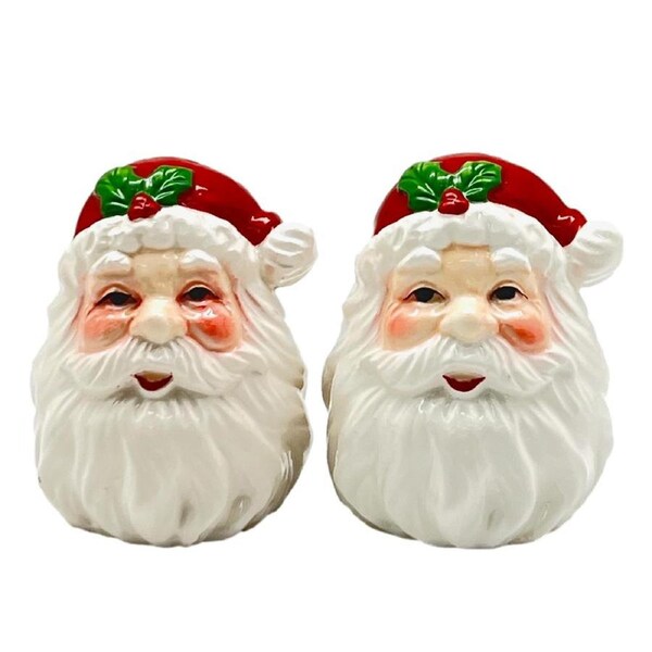 Collectable Novelty Kitchen Dining Santa Heads Salt and Pepper Set