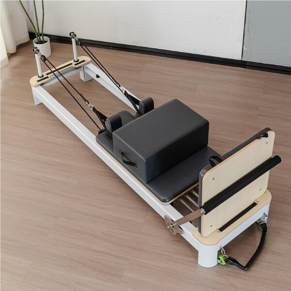 Eeeza Aluminum Pilates Reformer – Lightweight Frame with 6-Spring Resistance & Ergonomic Box Set