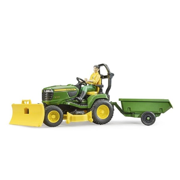 Bruder 1:16 Scale John Deere Lawn Tractor With Trailer & Gardener Model